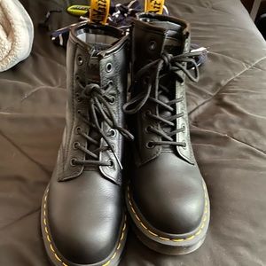 Dr marten black brand new